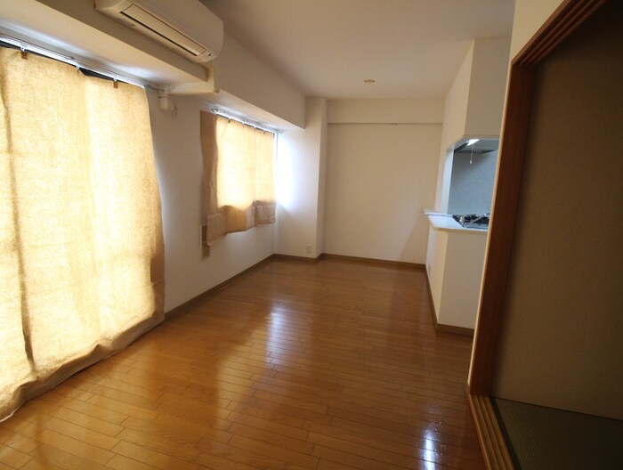 物件内観写真8　(居室)