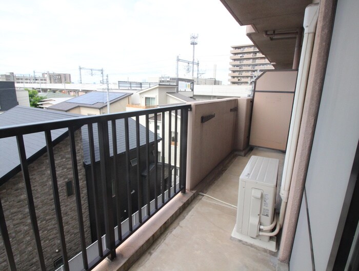 物件内観写真9　(ベランダ・バルコニー)