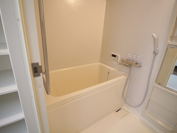 物件内観写真15　(バス／シャワールーム等)