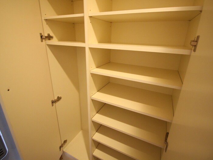 物件内観写真18　(靴箱)