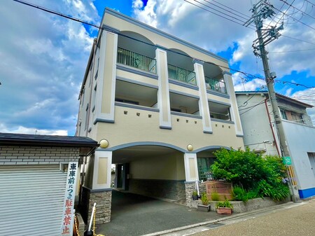 ＡＭＢＩＥＮＴ八尾外観写真