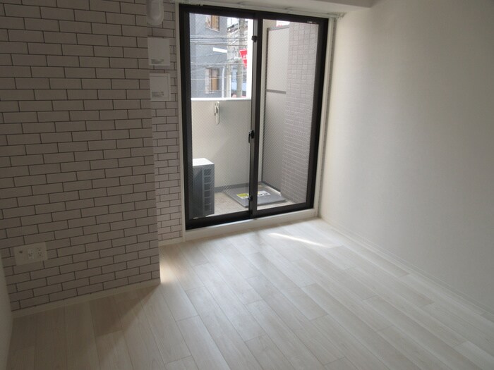 物件内観写真15　(居室)