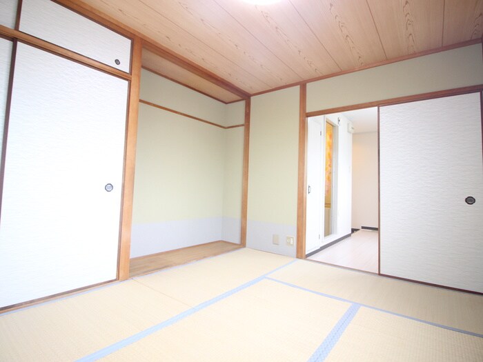 物件内観写真7　(居室)