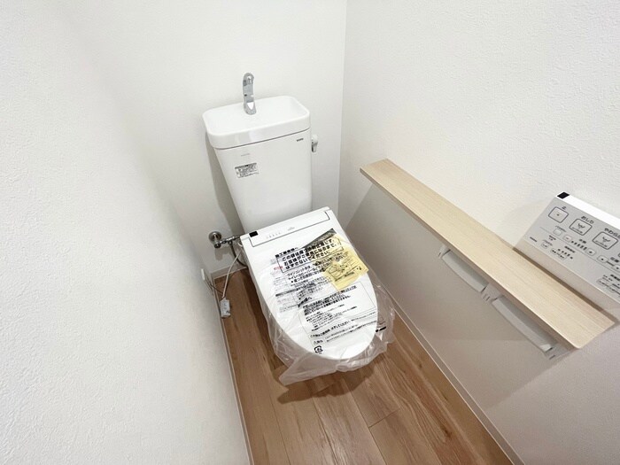 物件内観写真10　(トイレ)