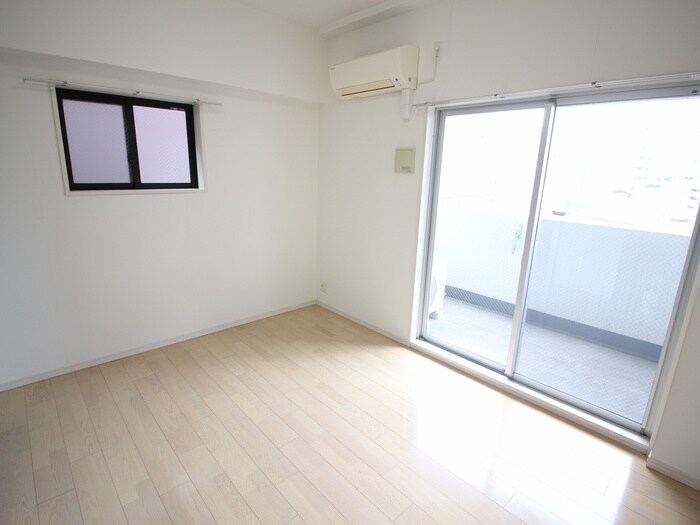 物件内観写真12　(居室)