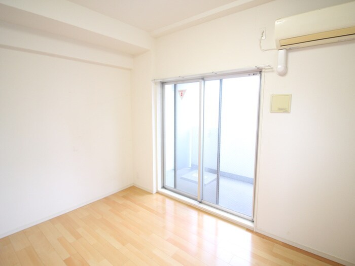 物件内観写真15　(居室)