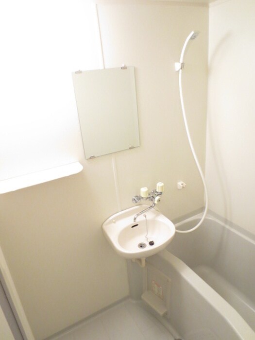 物件内観写真10　(バス／シャワールーム等)