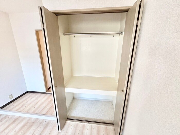 物件内観写真11　(収納)