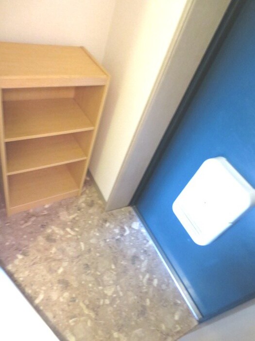 物件内観写真15　(玄関)