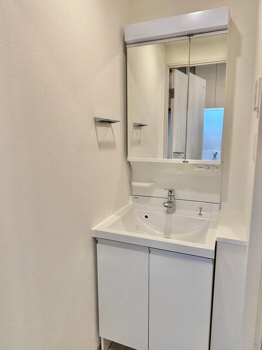 物件内観写真9　(洗面)