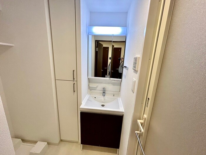 物件内観写真10　(洗面)