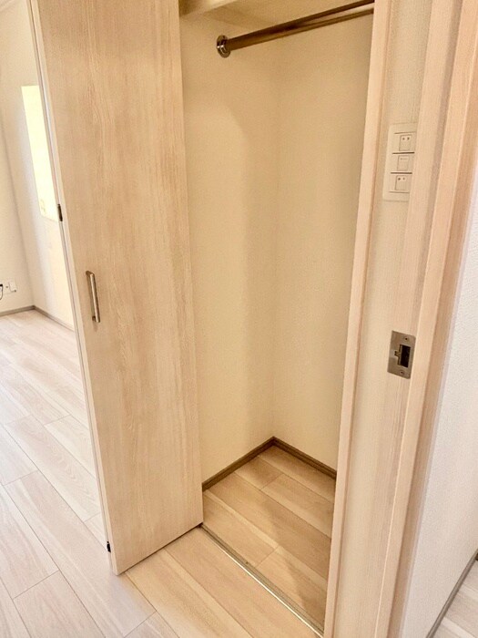 物件内観写真13　(収納)