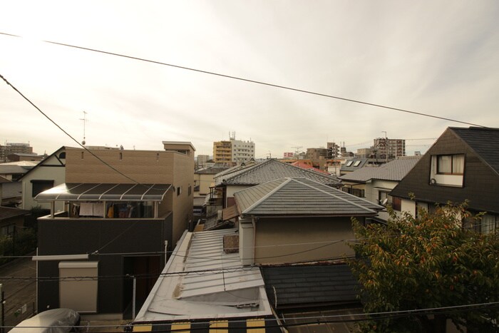 物件内観写真20　(室内からの展望)