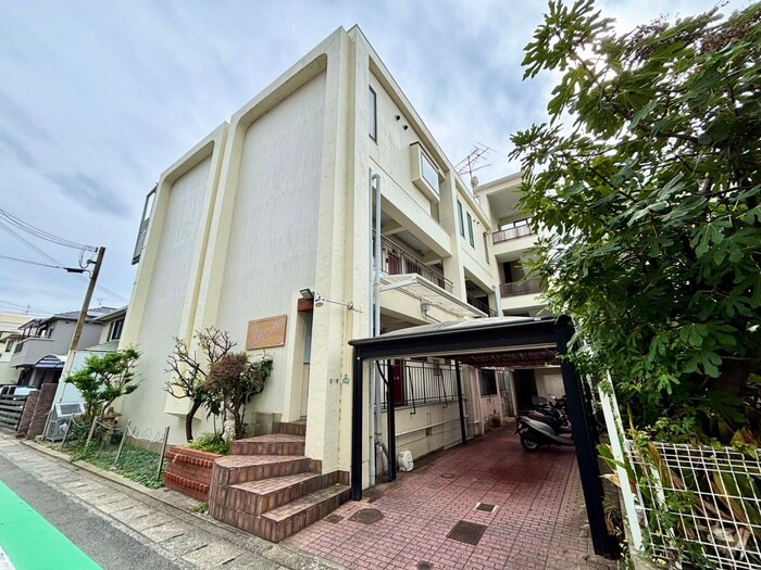 物件外観写真1　(外観写真)