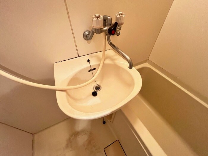 物件内観写真10　(洗面)