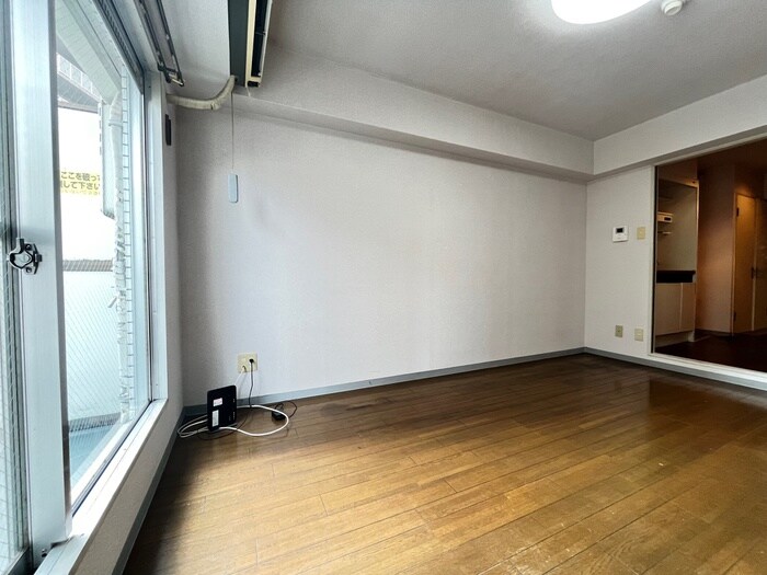 物件内観写真13　(居室)