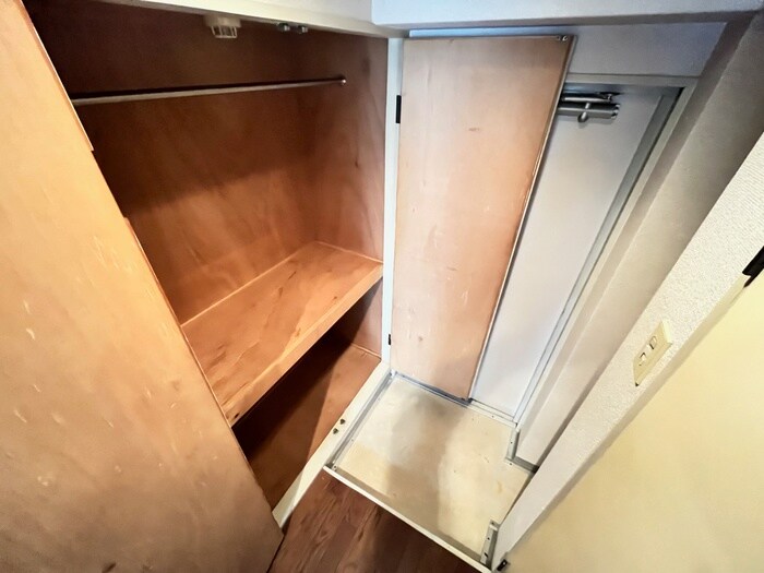 物件内観写真14　(収納)