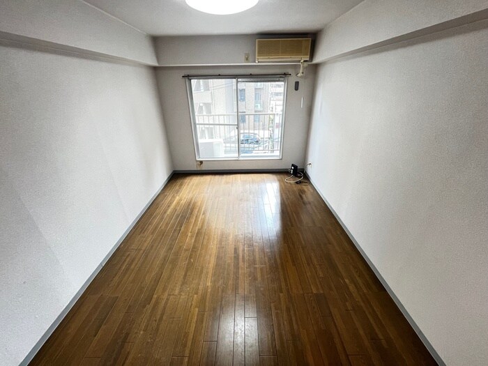物件内観写真18　(居室)