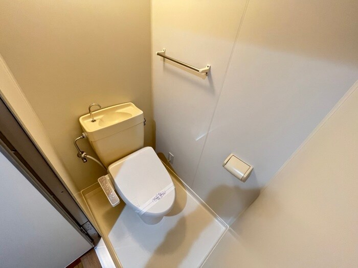 物件内観写真11　(トイレ)