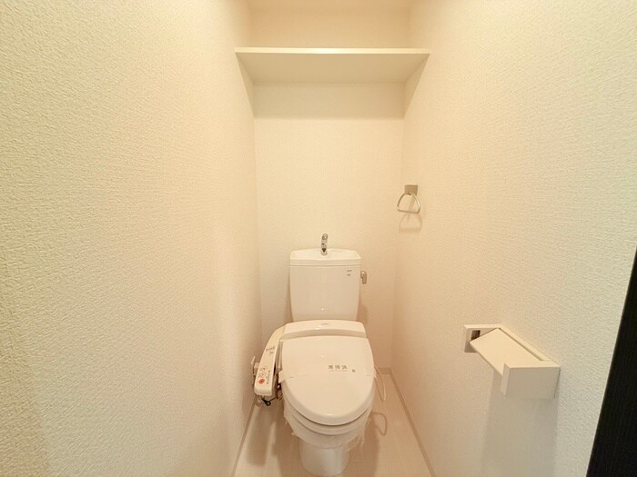 物件内観写真13　(トイレ)