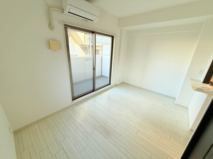 物件内観写真17　(居室)