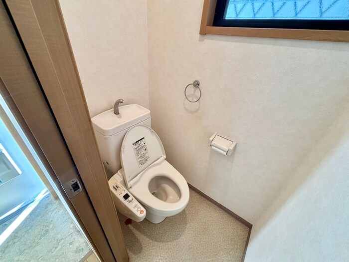 物件内観写真10　(トイレ)