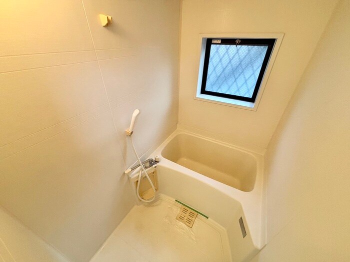 物件内観写真10　(バス／シャワールーム等)