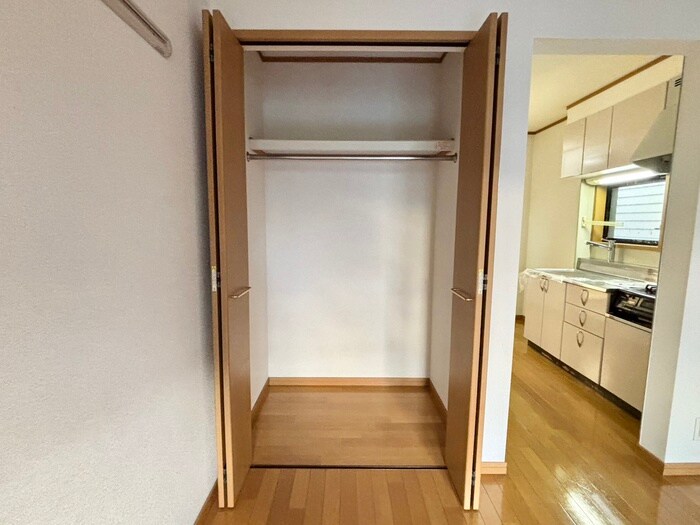 物件内観写真12　(収納)
