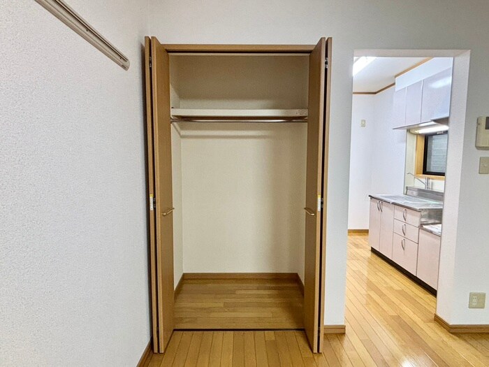 物件内観写真15　(収納)