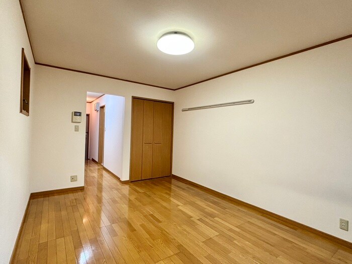 物件内観写真22　(居室)