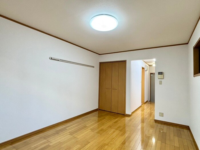 物件内観写真22　(居室)