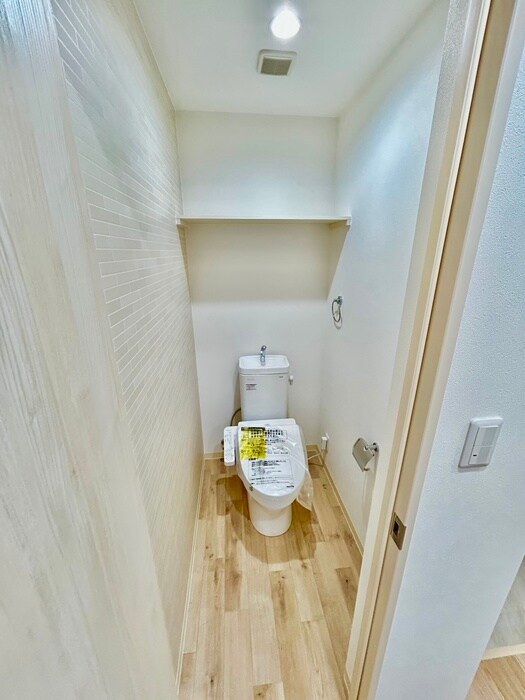 物件内観写真14　(トイレ)