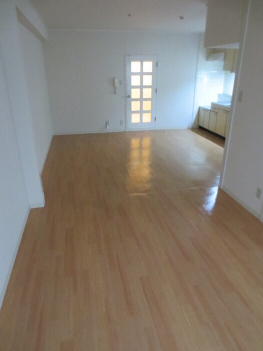 物件内観写真6　(居室)