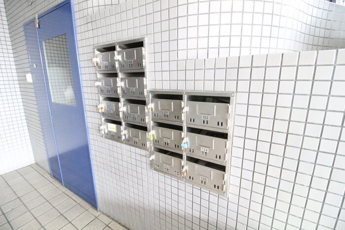 物件外観写真4　(建物設備)