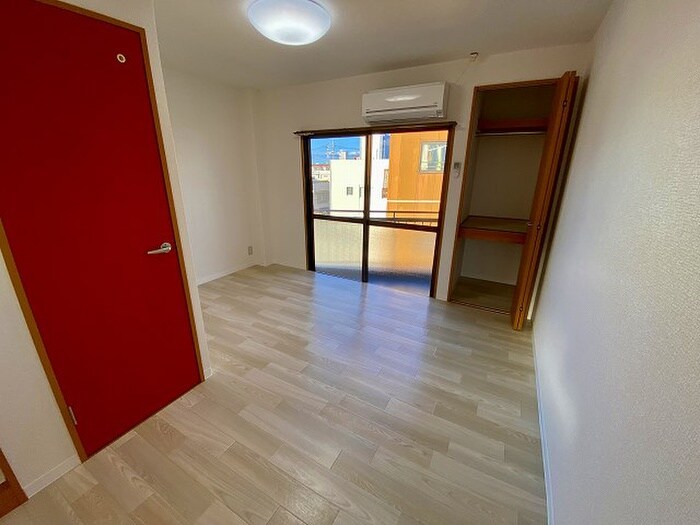 物件内観写真7　(居室)