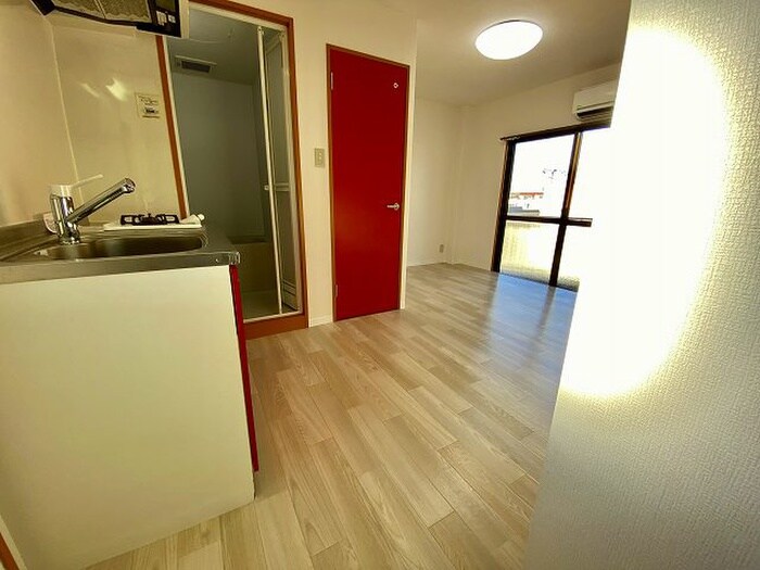 物件内観写真14　(廊下)