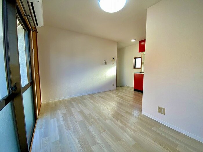 物件内観写真19　(居室)