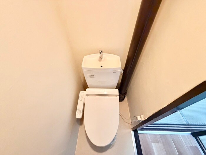 物件内観写真12　(トイレ)