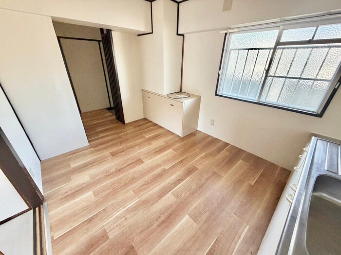 物件内観写真13　(居室)