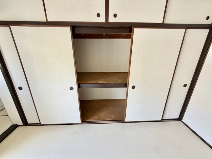 物件内観写真15　(収納)