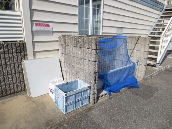 物件外観写真4　(建物設備)