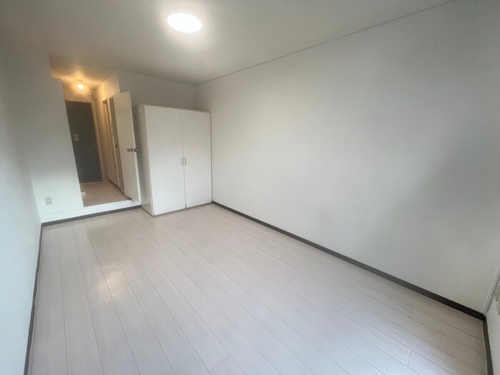 物件内観写真14　(居室)