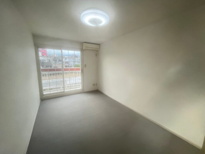 物件内観写真16　(居室)