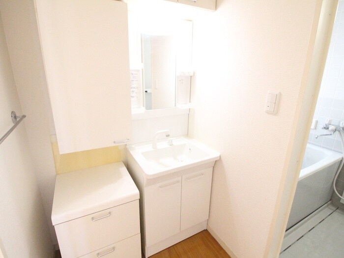 物件内観写真15　(洗面)