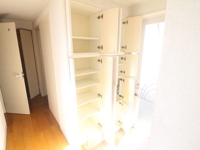 物件内観写真19　(収納)