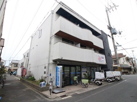 ハイツハ－バル外観写真