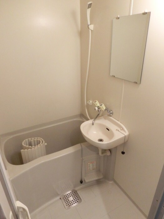 物件内観写真10　(バス／シャワールーム等)