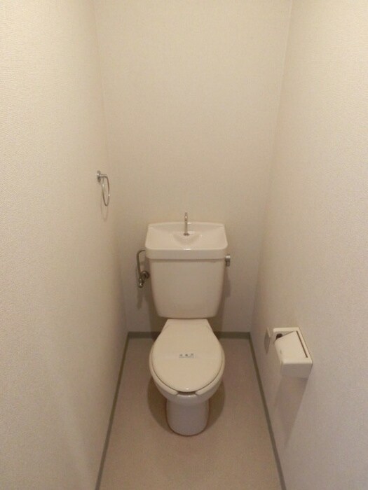 物件内観写真11　(トイレ)