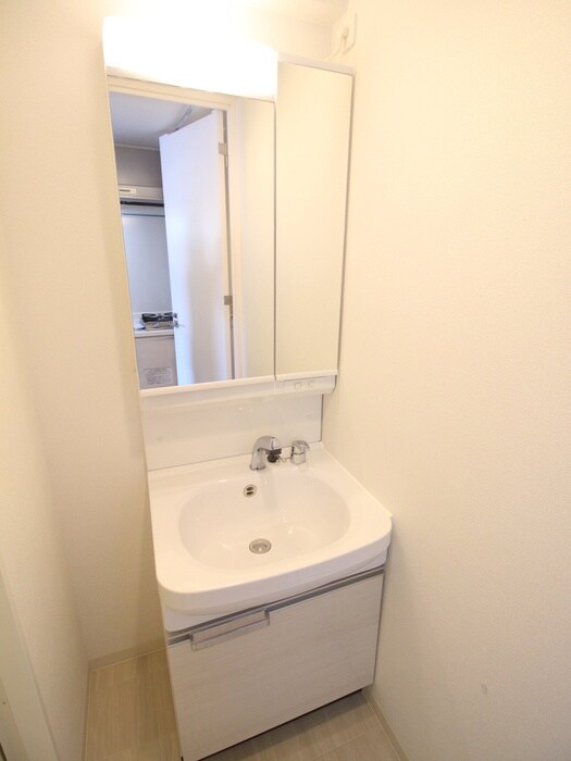 物件内観写真12　(洗面)