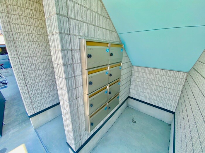 物件外観写真4　(建物設備)